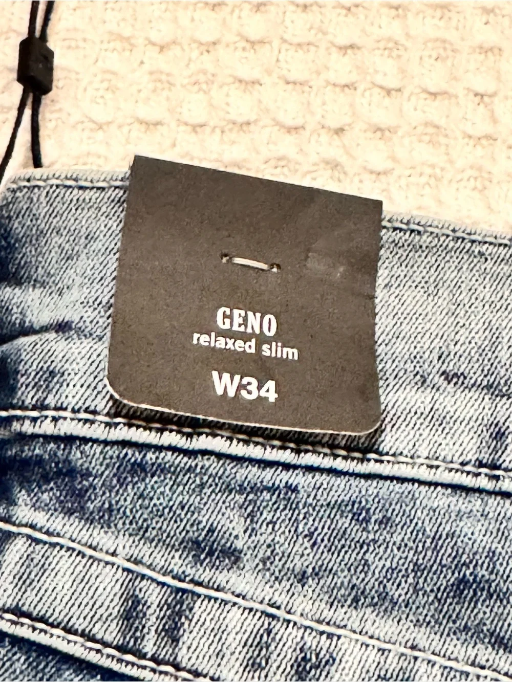 True Religion Men’s Light Blue Washed Jeans 34